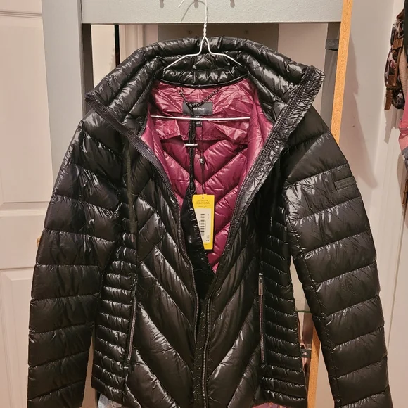 Karen Millen Black Feather Down Puffer Jacket - Picture 3 of 9